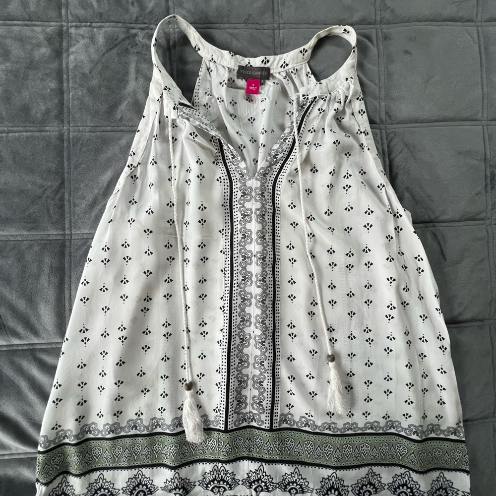 Vince Camuto size small womens blouse